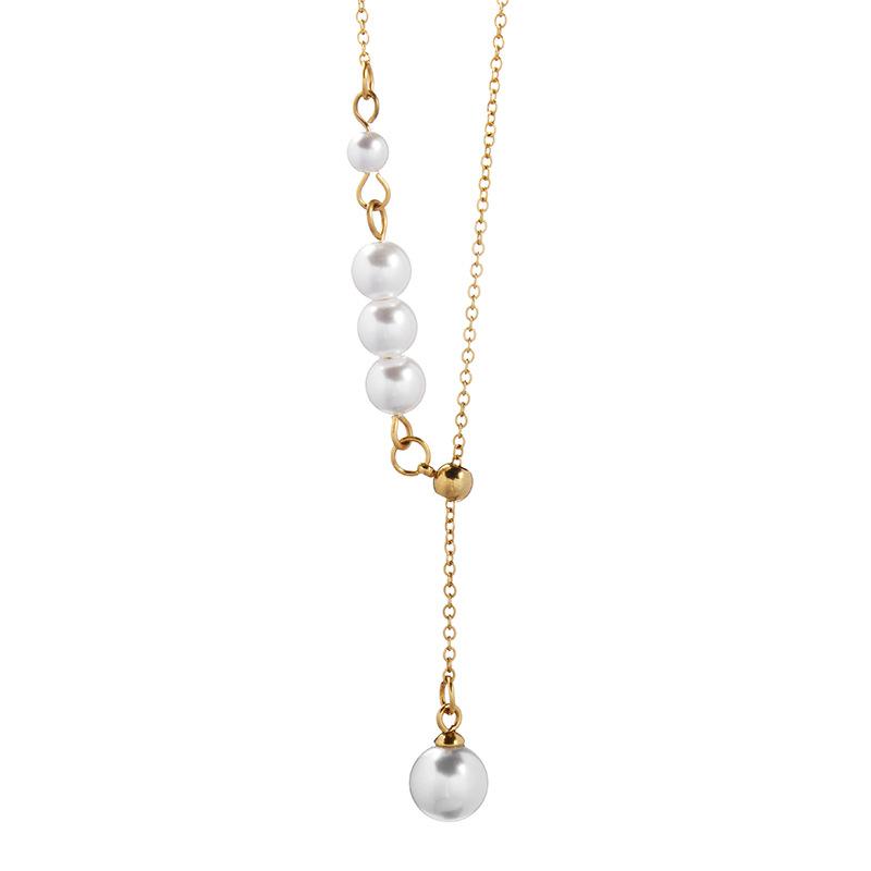 Trendy Leaf Shaped Pearl Necklace For Women In Premium Titanium Steel With Adjustable Length For Wear Versatile