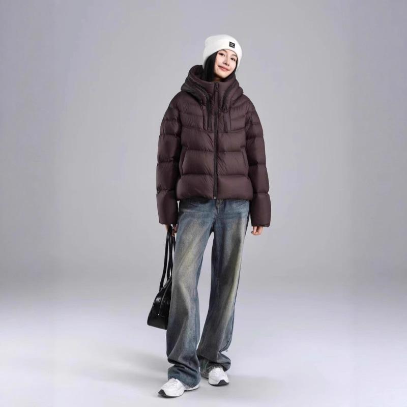 Modische kurze Winterjacke, kurze warme und dicke Kapuzenjacke, temperamentvoller lockerer Daunenmantel, neue Jacke, Damenbekleidung
