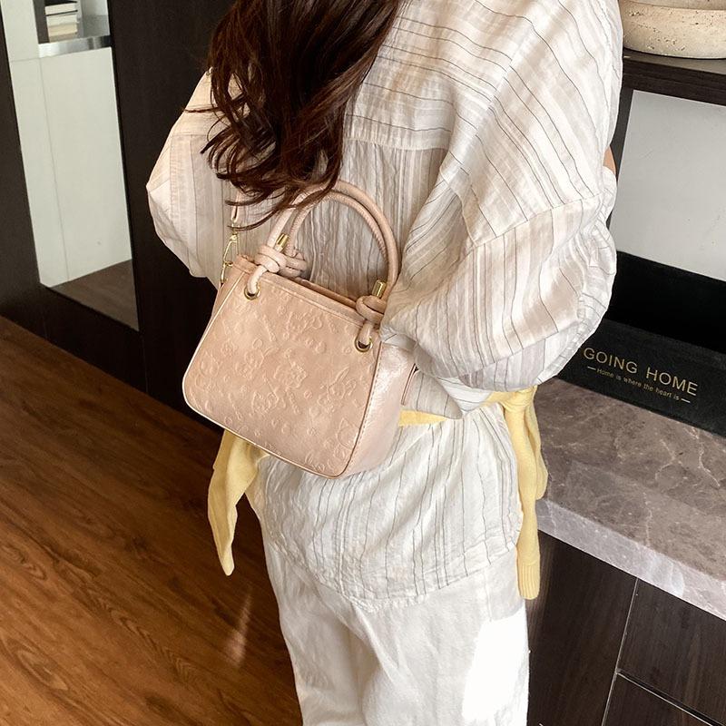 High-end Women's Bags, New Spring and Summer Fashion Season, Shoulder Messenger Bag, Small Square Bag.