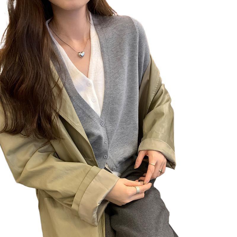 Wool Faux Two-Piece V-Neck Color Block Chic Knit Cardigan for Women - Autumn/Winter Lazy Style Short Sweater Coat