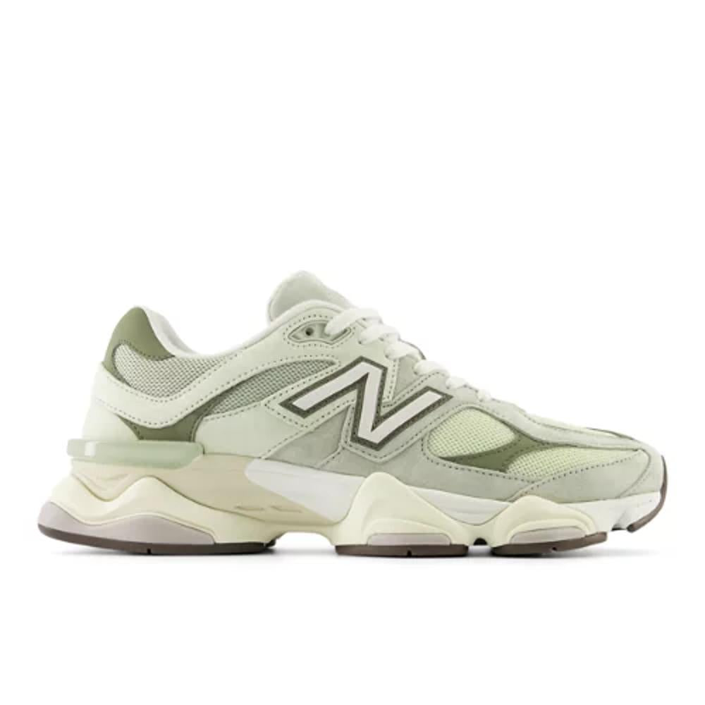 Sneakers New Balance Green Version 9060