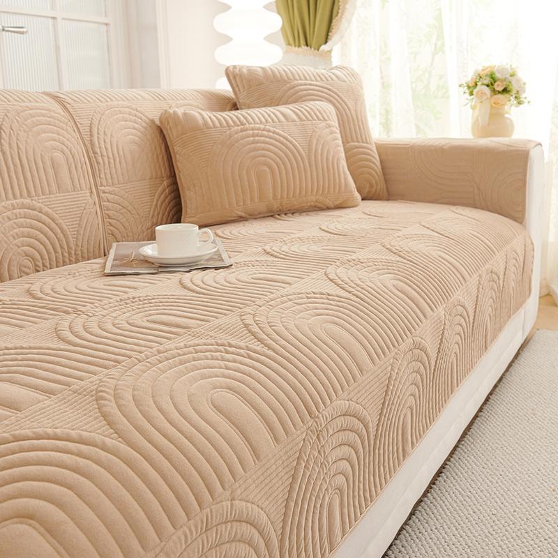 Cream Style Egyptian Velvet Sofa Cushion New Model2025All-Season Non-Slip Cushion Sofa Cover Wholesale