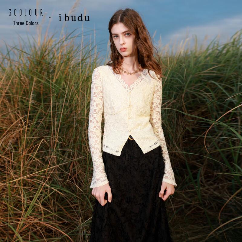 Sancai V-Neck Slim Fit Flare Sleeve Lace Top M