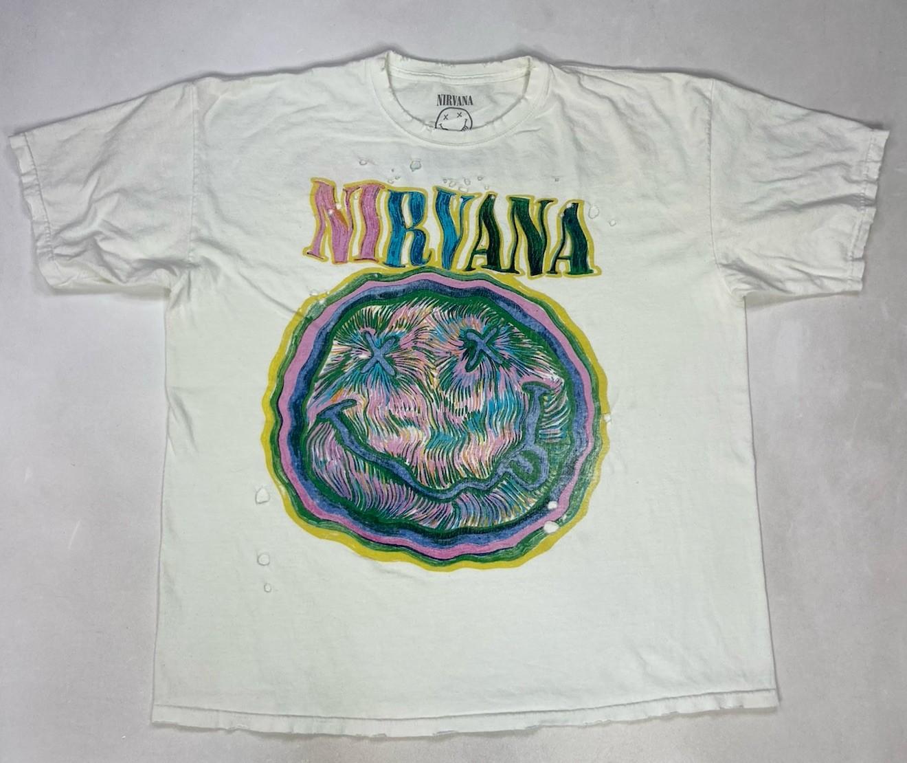 Nirvana Happy Face Graphic T-shirt Men XXL White Distressed Short Sleeve Music S