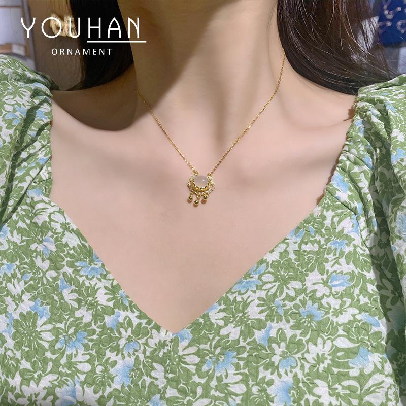 

Новые модные персонализированные ожерелья. Модные подвески в стиле. Модные ожерелья в стиле ретро-ретро.