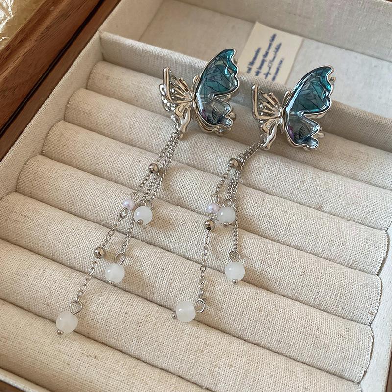 2 Pcs New Blue-silver Splicing Butterfly Imitation Pearl Fringe Small Crab Hair Clips for Women Princess Style Bangs Shark Clip