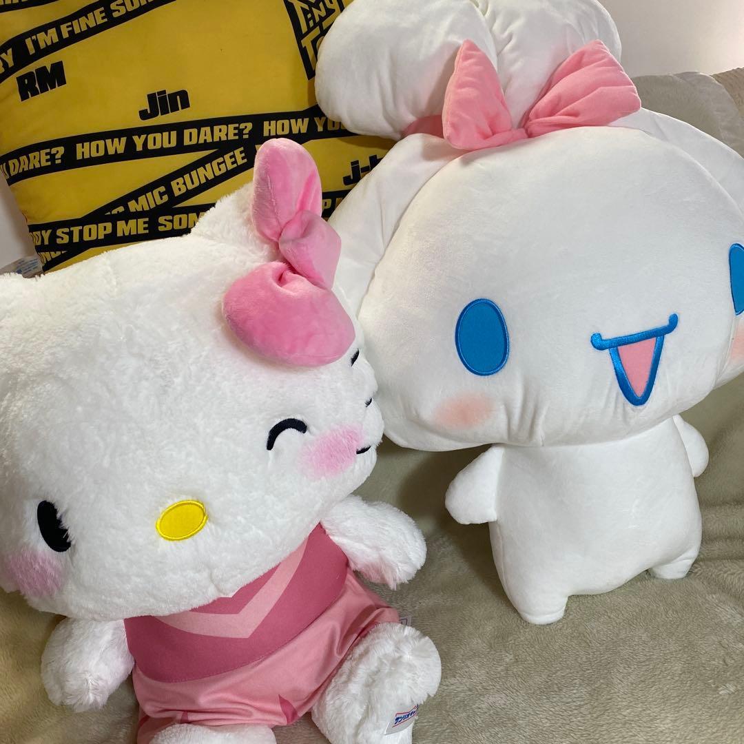 Hello Kitty Character Award 2026 BIG size stuffed animal & Cinnamoroll