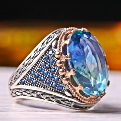Trendiges zweifarbiges Design, wunderschöne Damenringe für Party, ovaler Zirkonia, anmutiges Hochzeitstag-Geschenk, weibliche Ringe