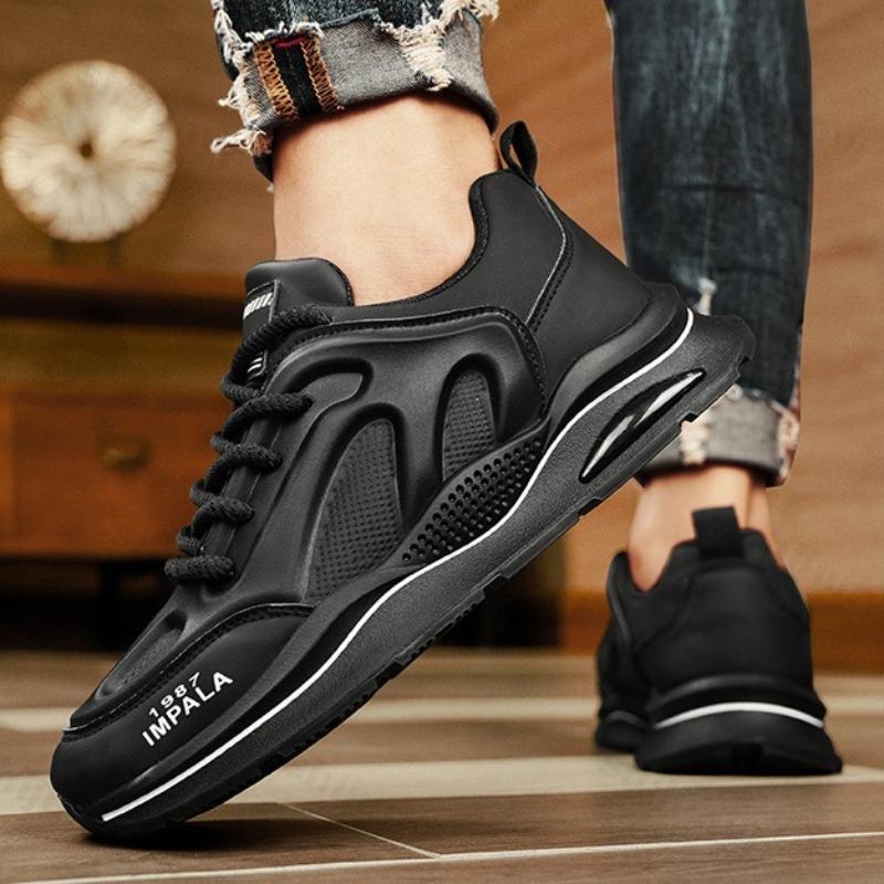 Fashion Men's Casual Shoes Spring 2025 New Niche Fashion Trend Versatile Comfortable Shoes Non slip Thick Soled Slip on Chunky sneakers