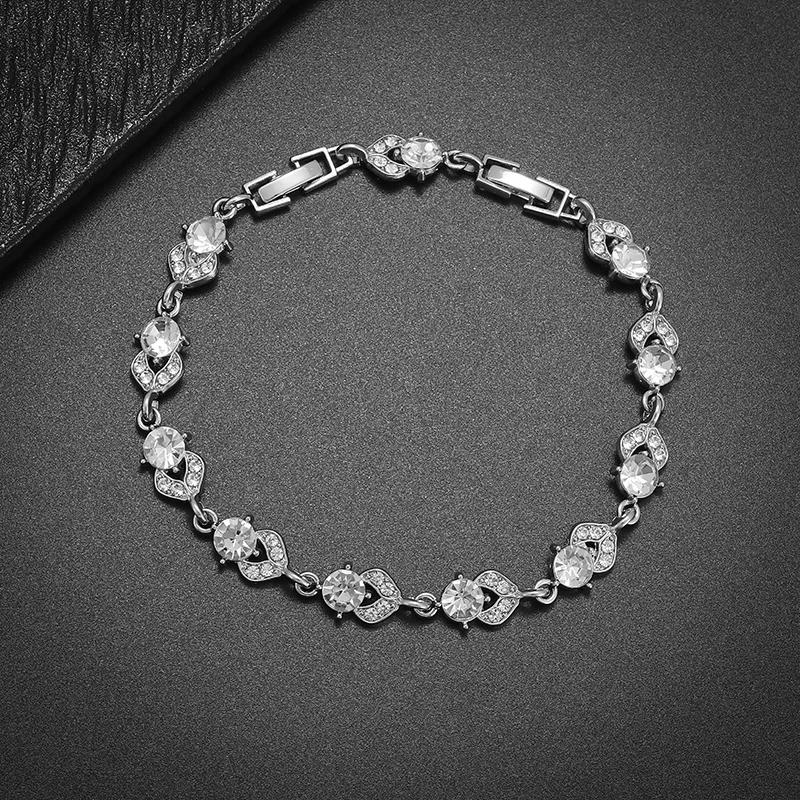Fashionable and Exquisite Shiny Zircon Sunflower Bracelet Women's Trendy Dinner Party Jewelry Girls Gift