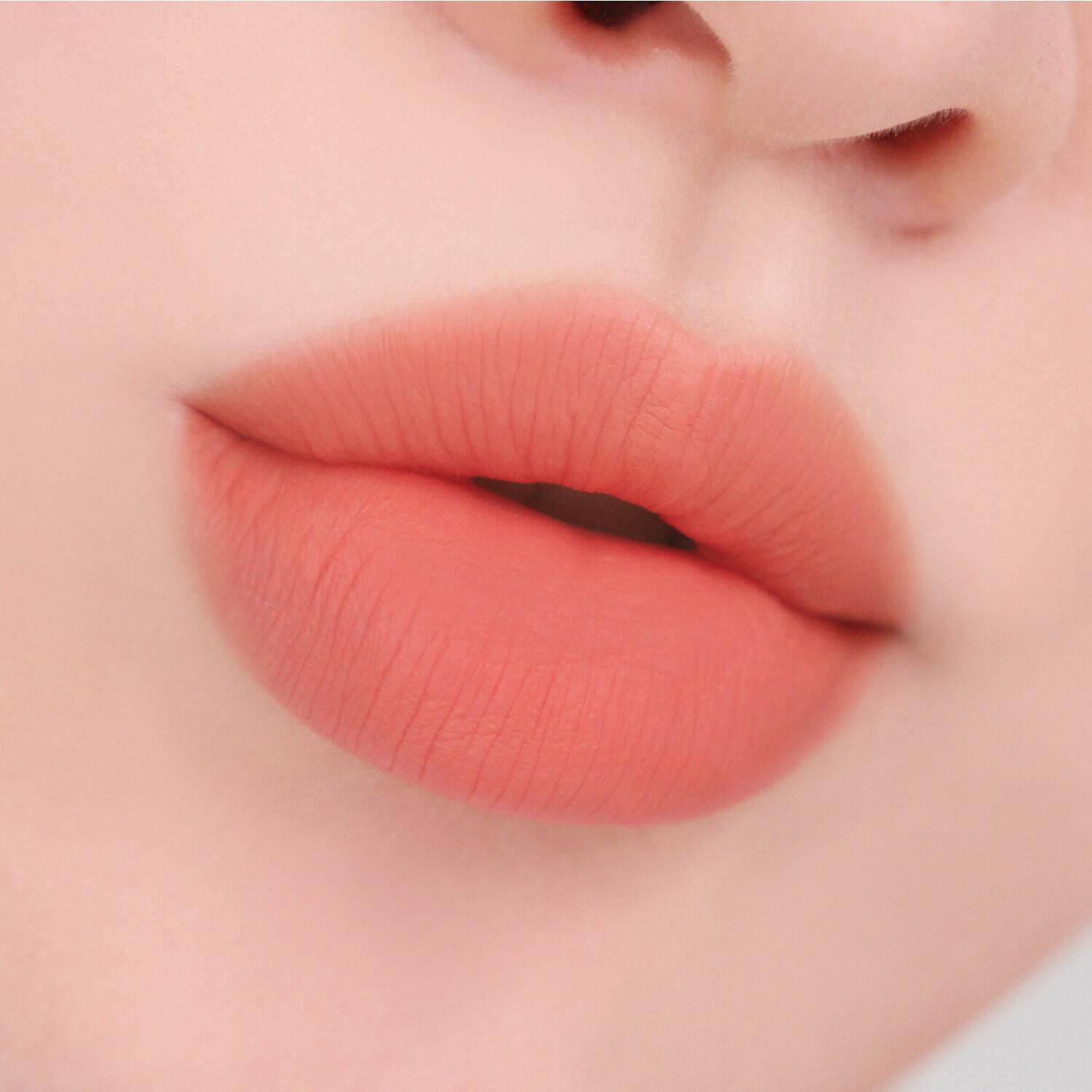 

HAKIT Flash Matte Lip Губная помада 1 SELFIE CORAL