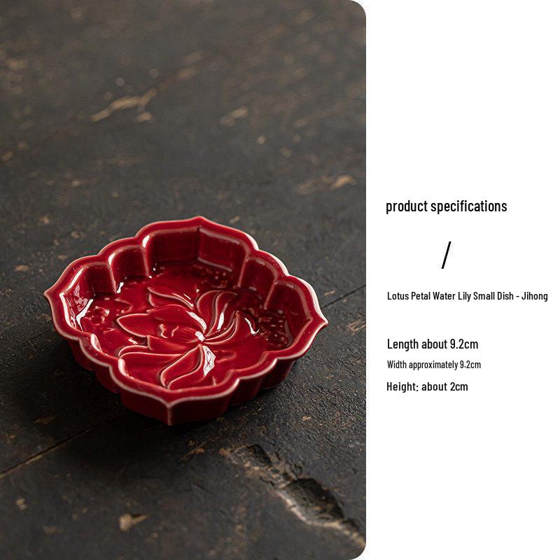 Red Ceramic Dessert Plate: Retro Chinese Pastry & Fruit Display Dish