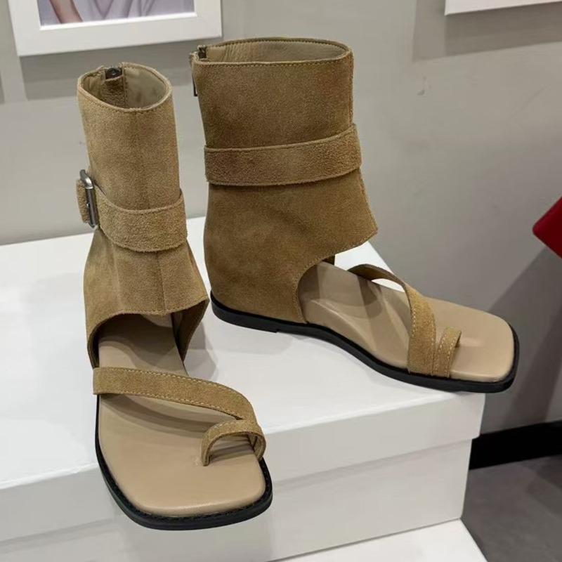 

Кожаные крутые ботинки на танкетке с увеличением роста для женщин, летние, с закрытым носком, средней высоты голенища, с ремешком и пряжкой, модные сандалии 39