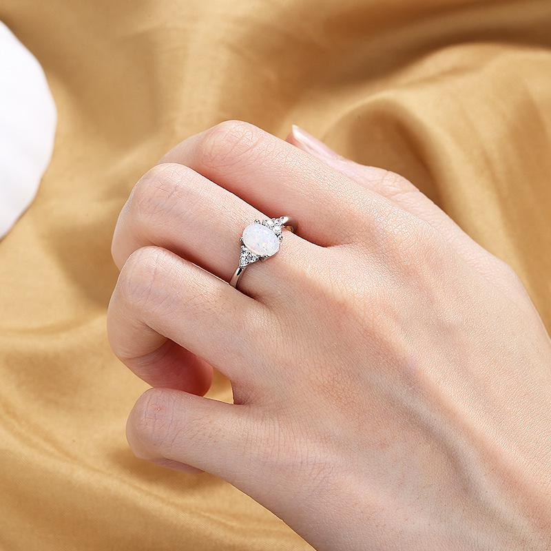 Opal Eiförmiger Retro Femininer Ring - Weiß, Schlicht, Kreativer Schmuck