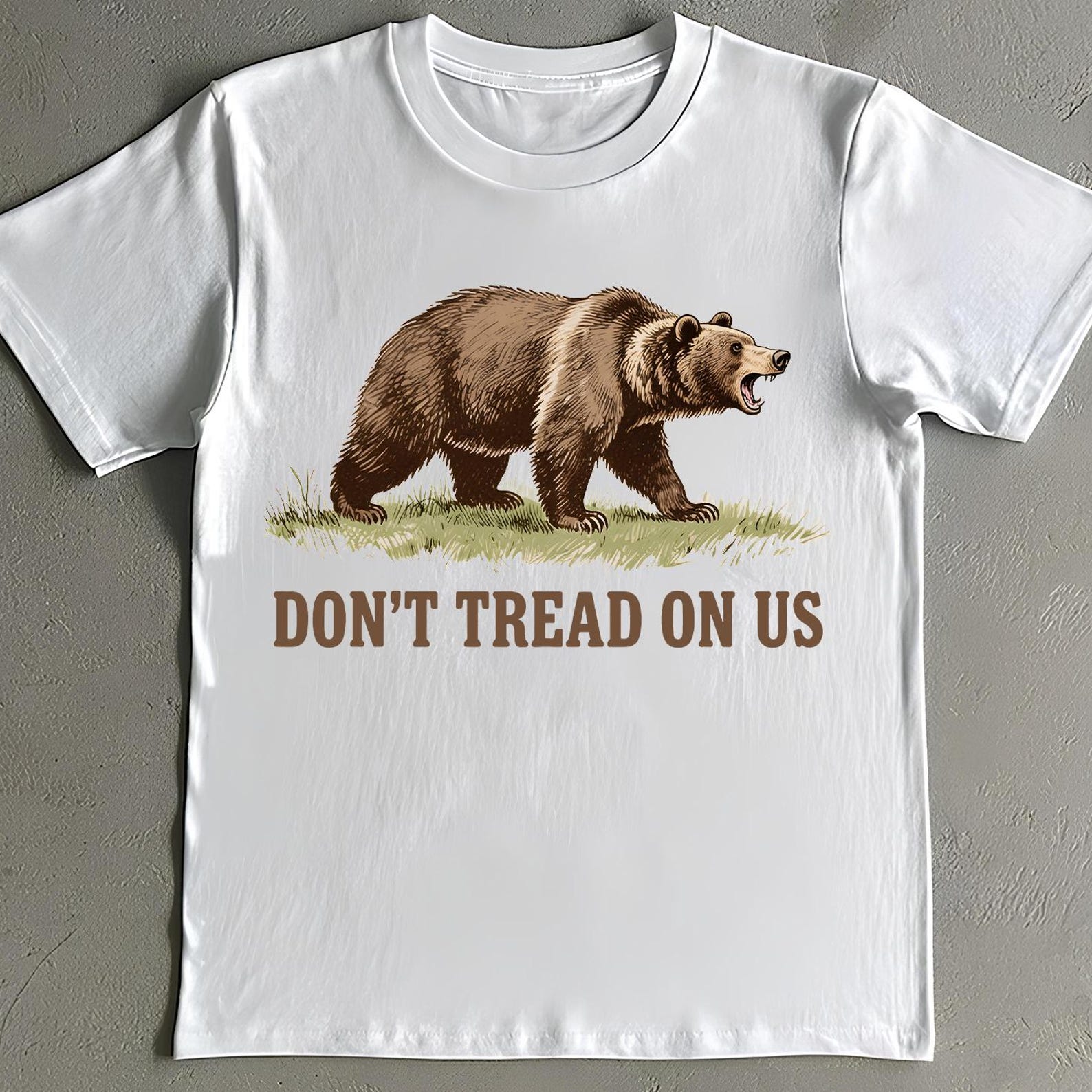 Don t Tread On Us Shirt - Funny Grizzly Bear Graphic Tee - Vintage Meme T-Shirt 4XL