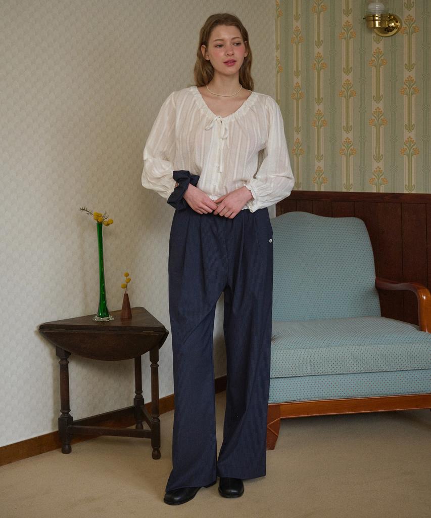 LOSSYROW Two-Tuck Striped Slacks Navy
