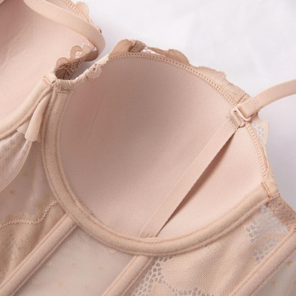 French Lace Fishbone Underwear Sexy Outer Corset Gathered Bra Big Chest Small Breast Bra Bra