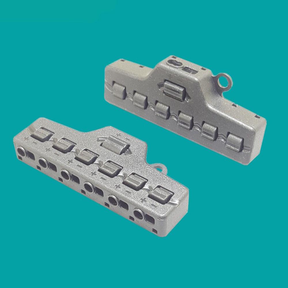 1 in 3 out Schnellanschluss LED Schnellverbinder Drahtverteiler Verteilerklemme Verteilerstecker