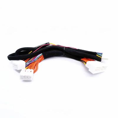 Acessórios para equipamentos eletrónicos de automóveis – Cabos, adaptadores e tomadas