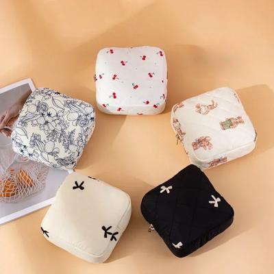 Bolsas de Almacenamiento de Maquillaje Impermeables Lindas Bolsas de Cosméticos para Niñas Estuches Bolsa de Almacenamiento de Labiales Linda para Estuche de Compresas Higiénicas Dibujos Animados