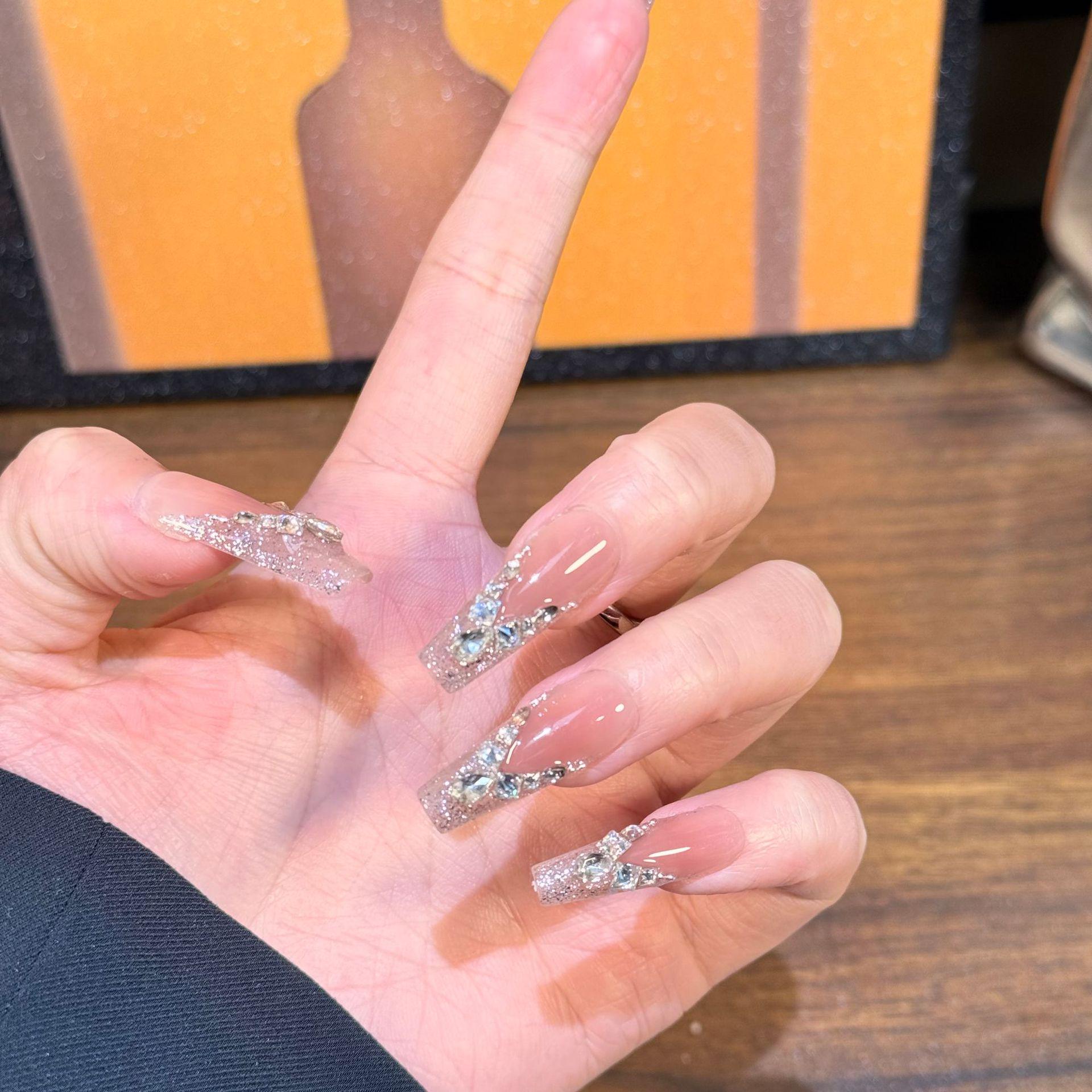 

Французский циркон бриллиант челка супер вспышка ручная работа носимые ногтевые пайетки