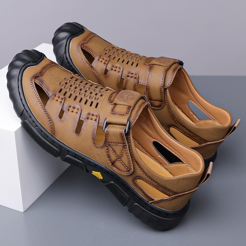 Fashion Walk Mens Sandals Outdoor Beach Flats Anti-collision Toe Hollow Out Roman Shoes Wading Aqua Loafers Men Summer Casual Shoes