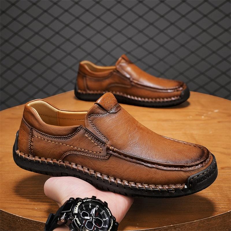 Fashion Retro Style Leather Mens Loafers Moccasins Hot Sale Men Casual Shoes Handmade Formal Slip On Flats Male Boat Shoes Hiking Shoes