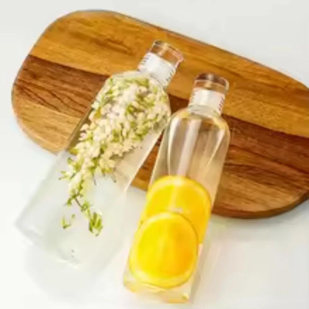 Glass Water Bottle with Leak-Proof Lid, Reusable Eco-Friendly Drinking Bottle Travel Mug for Drinks and Sauces