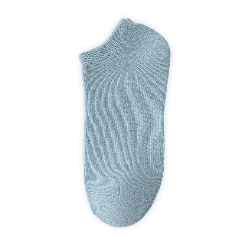 Men's Casual Cotton Ankle Socks: All-Season, Solid Colors, Sweat-Absorbent, Breathable, Non-Slip, Invisible.