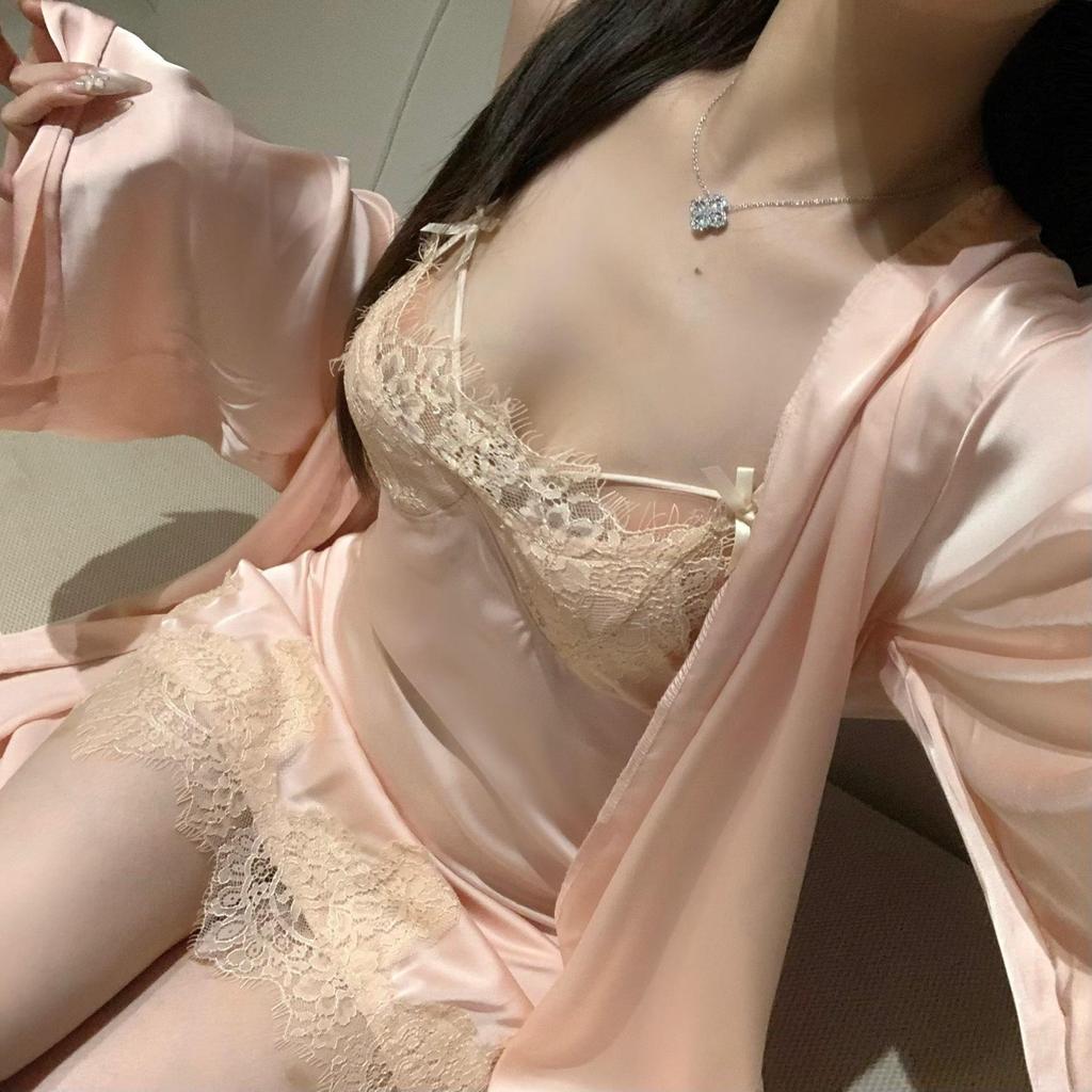 Exquisite Spitzenwäsche: Durchsichtiges Sexy Nachthemd