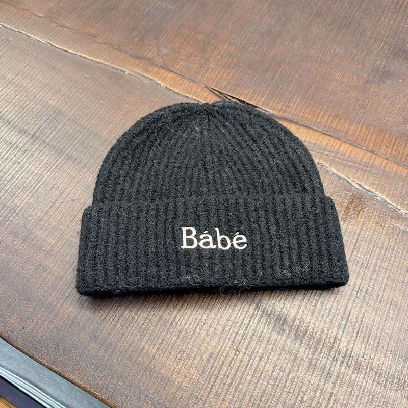

Letter Embroidered Woolen Hat Autumn and Winter Versatile Men and Women Outdoor Cycling Warm Pullover Knitted Woolen Hat One Size
