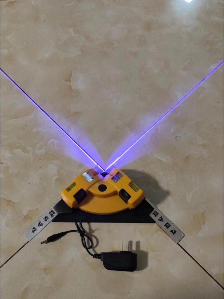 High Precision Infrared Multi-functional Laser Level 90° Right Angle Ruler