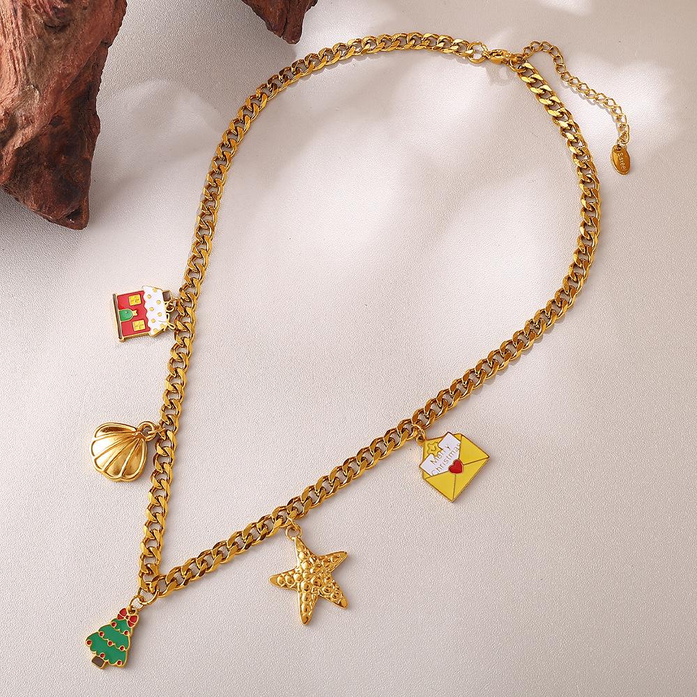 Colar Pingente de Natal DIY Europeu e Americano: Aço Inoxidável Banhado a Ouro 18K, Design de Desenho Animado Fashion para Mulheres.