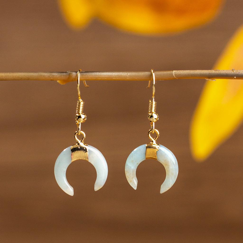 Natural crystal moon earrings, pink crystal, horn earrings, minimalist earrings, accessories,Christmas gift,Valentine's Day gift, girlfriend gift