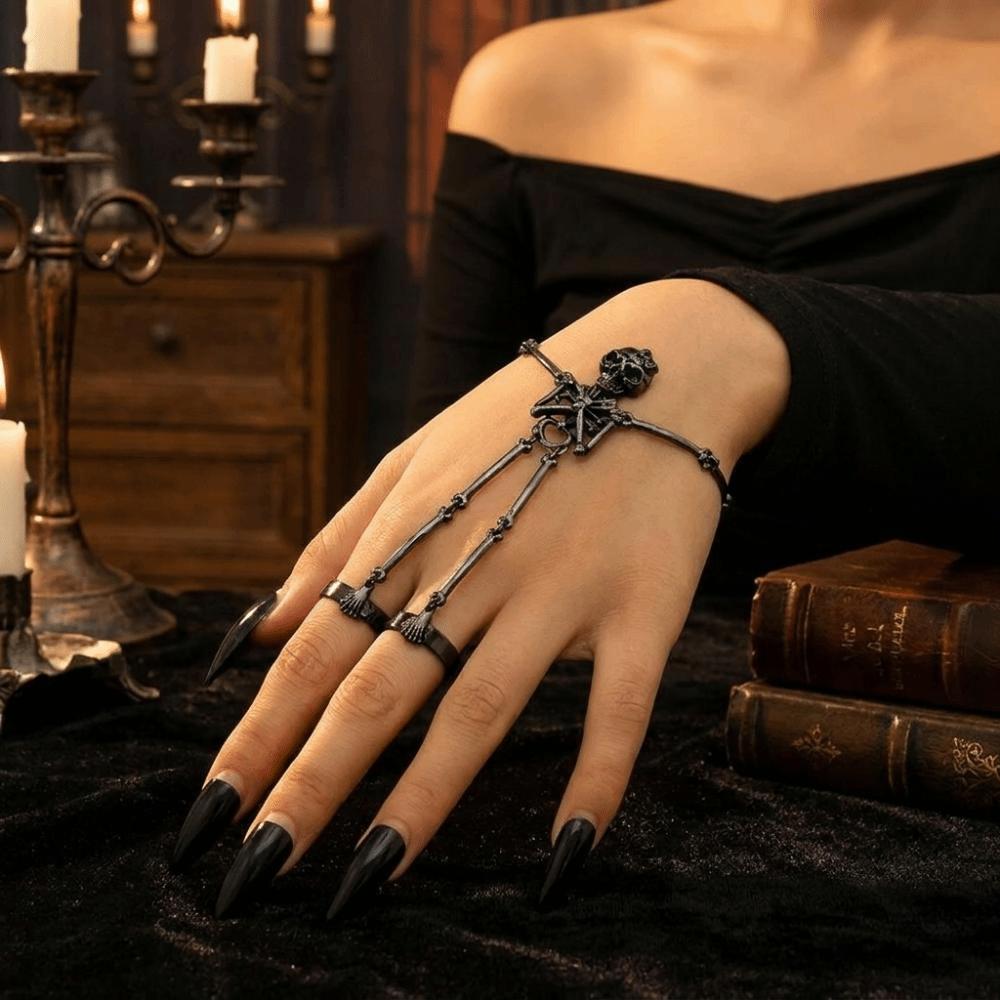 Zinc Zinc Alloy Material Skull Skeleton Hand Chain Retro Style Goth Punk Jewelry  Halloween Accessories