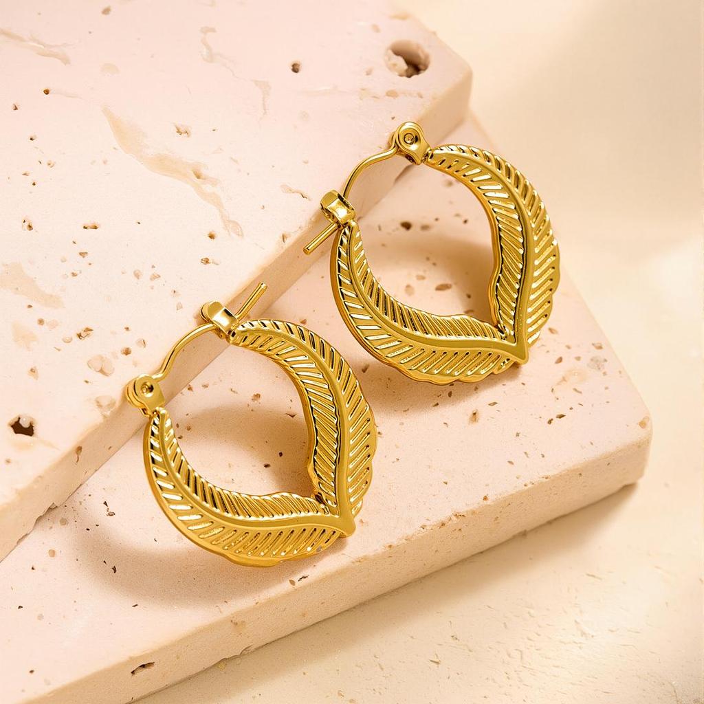 Raffinate Ear Cuff in Acciaio Titanio Oro 18k per Donna