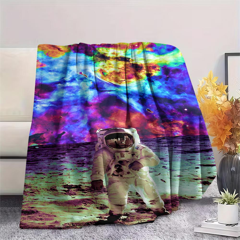 1Pc Astronaut Print Flannel Blanket, High Quality Comfortable for All Seasons, Home Decor, Warmth and Comfort, Perfect for Christmas Gifts