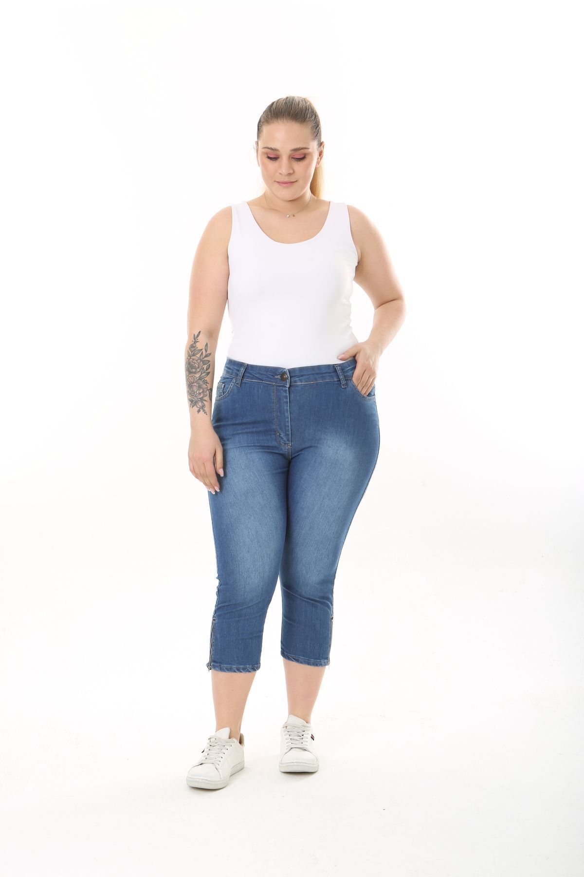 

Жіночі штани великого розміру з поясом, джинсові капрі 5XL