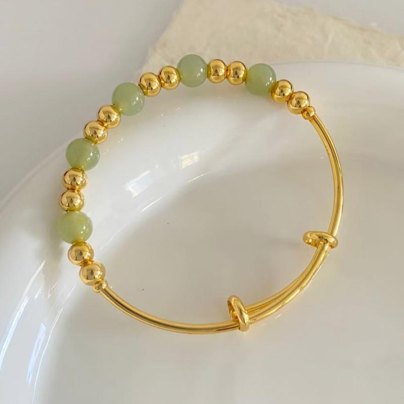 Elegant Green Beaded Gold Bracelet: Retro Chinese Style, Good Luck Charm, Fashionable High-End Jewelry
