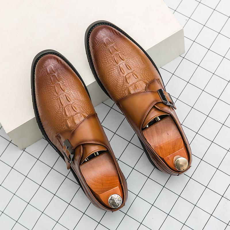 2025 Spring New Men's Business Dress Crocodile Pattern Leather Shoes Men's British Buckle One Step Stepping Groom Wedding Shoes