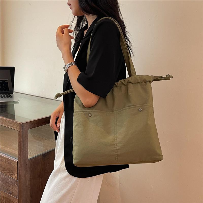 Casual Solid Color Large-capacity Textured Tote Bag 2025 New Shoulder Bag Student Casual Cloth Bag Ins Niche Bag