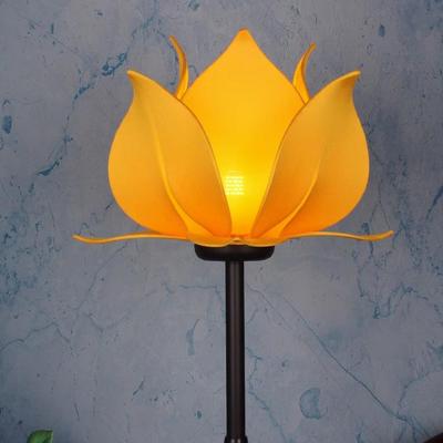 Chinese Antique Lotus Floor Lamp - Zen Style Standing Lamp for Buddhist Halls and Ambient Lighting
