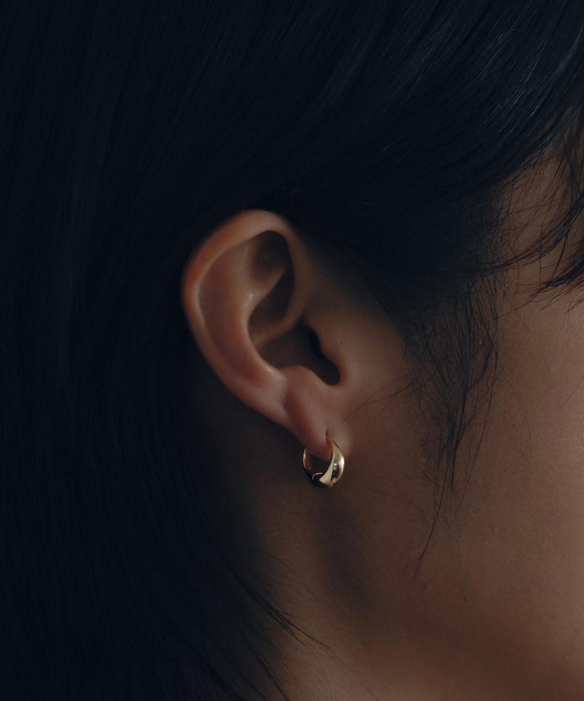 Kodo Small Crescent Hoops