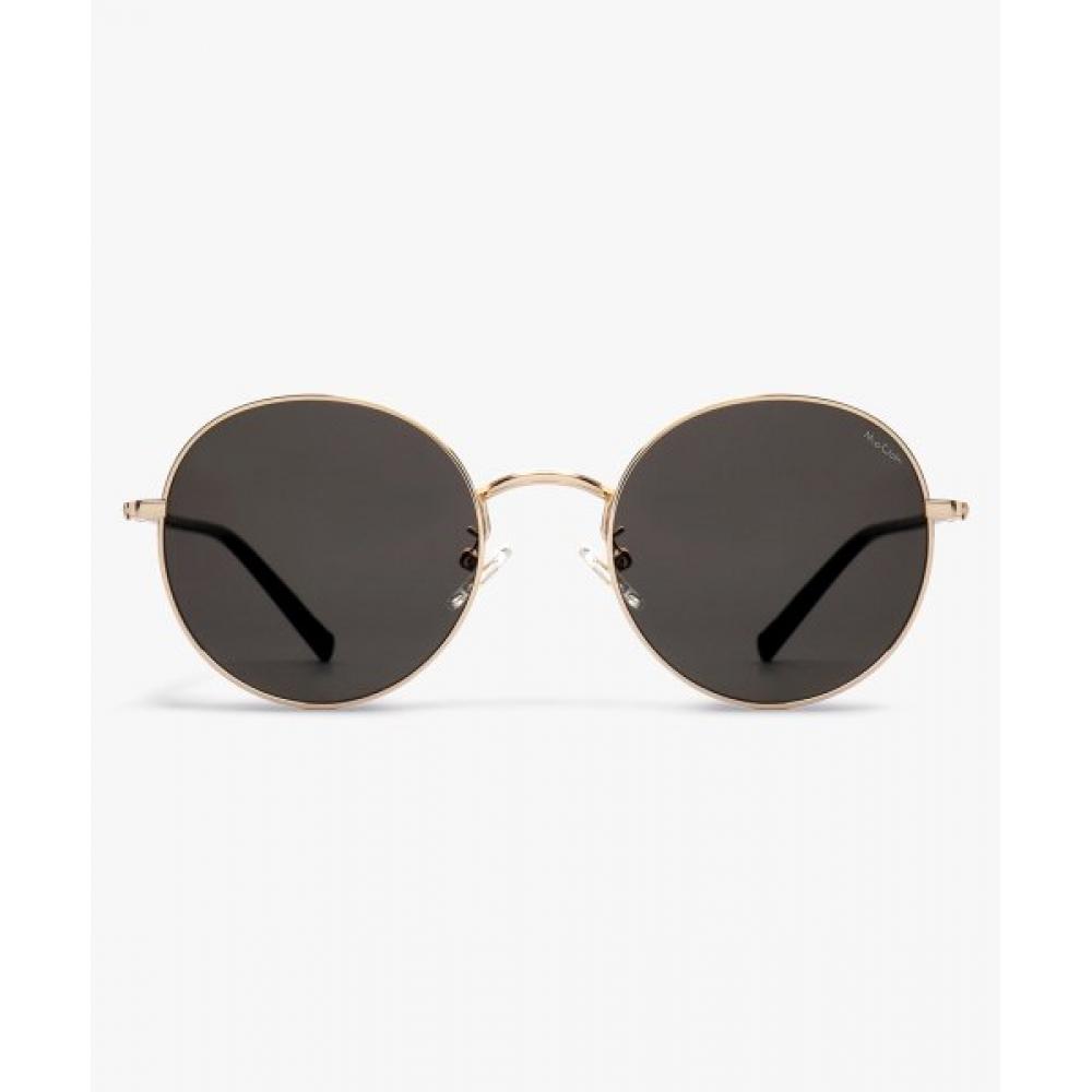 

Aiki Gold Black Sunglasses none