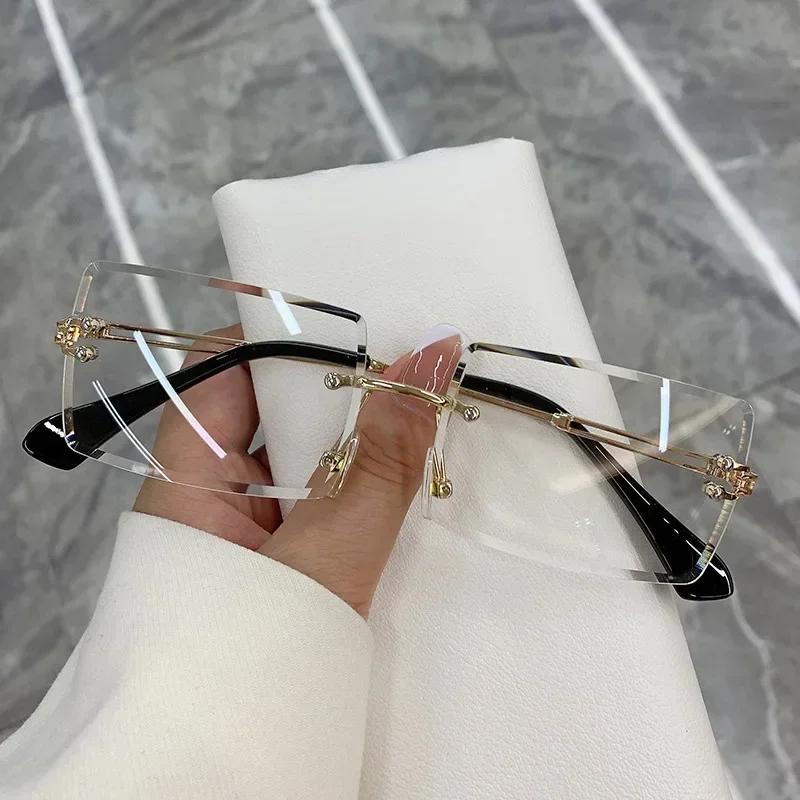 Vintage Fashion 2024 New Sunglasses Rimless Frameless Rectangle Shades Gradient UV400 Summer Traveling Sun Glasses for Women