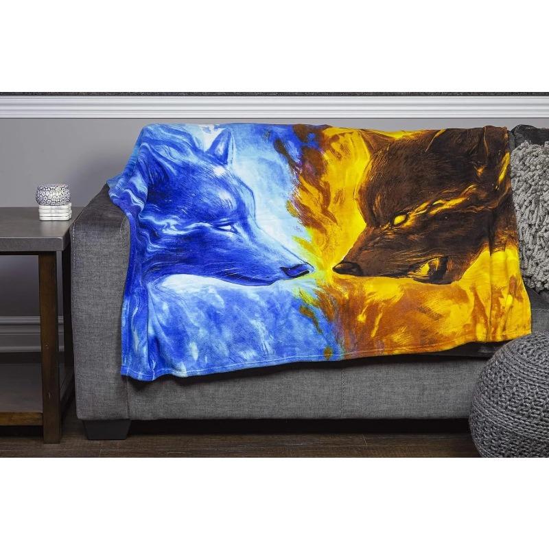 1PC Throw Contemporary Style Digital Printed Howling Wolfs Flannel Blanket for Couch Bed Sofa Comfy Warm blankets Perfect Gifts