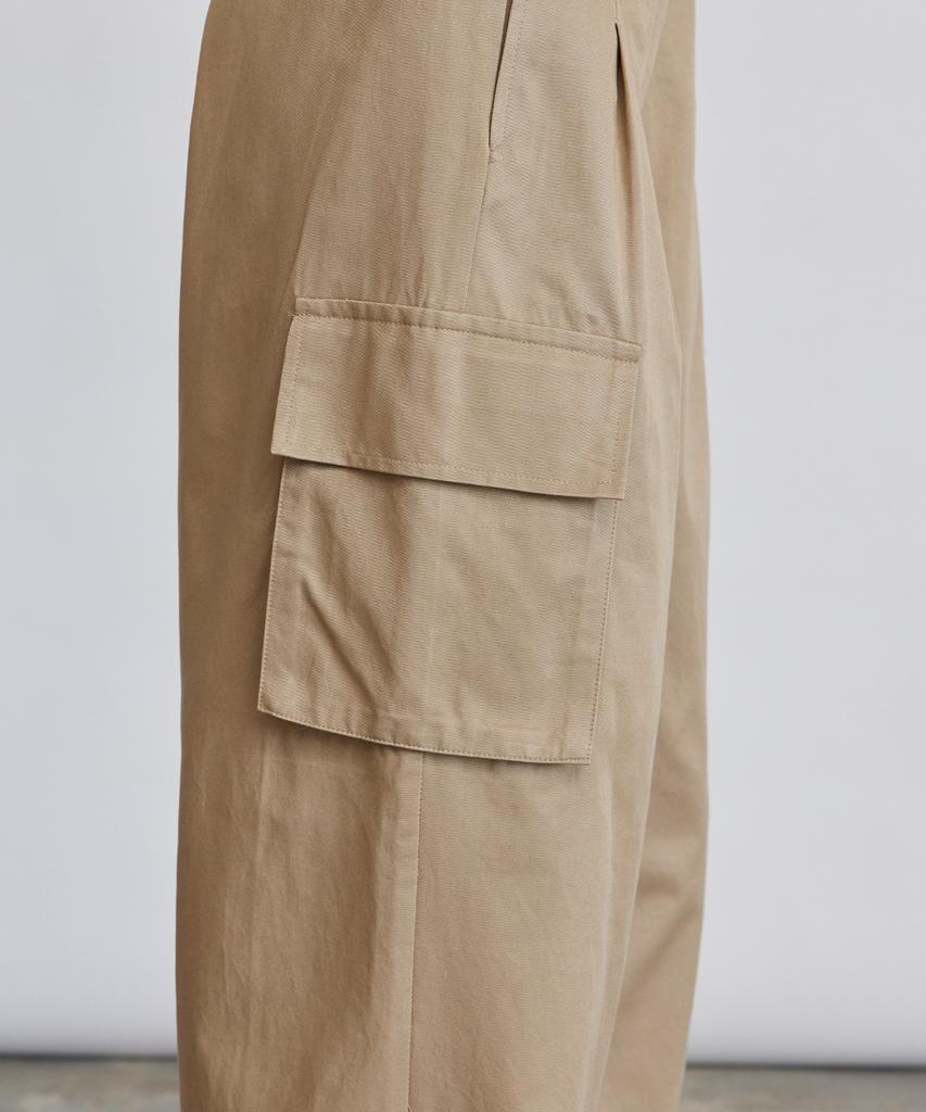 ITOV SEOUL Cotton Tuck Cargo Pants Be