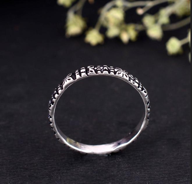 Sterling Silver Arthritis Splint Ring – Adjustable Finger Ring for Joint Pain Relief and Comfort