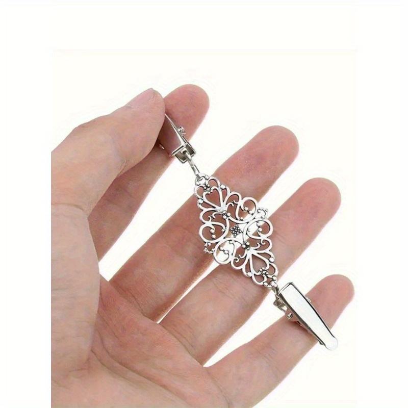 1pc Retro Sweater Clip, Geometric Hollow Out Style Duck Clip Brooch Pin, For Cardigans, Shawls, Clothes Valentine's Day