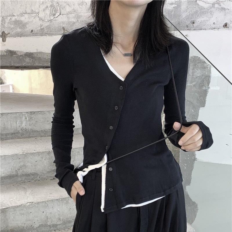 Women's 2024 Slim Fit Knit T-Shirt: Fake Two-Piece, Long-Sleeve for Spring & Autumn